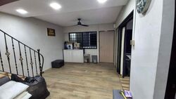 Blk 454 Hougang Avenue 10 (Hougang), HDB Executive #479761631
